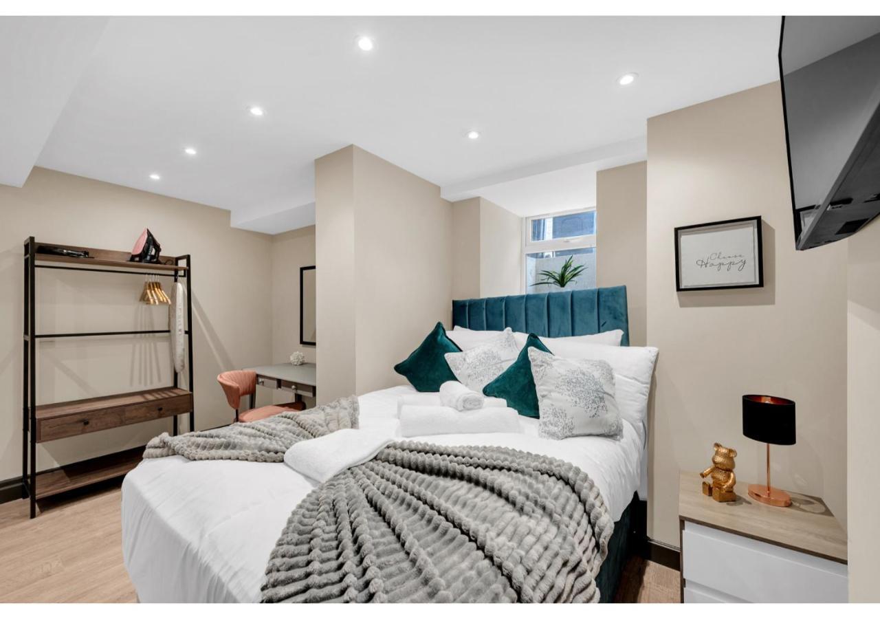 Apartment Experience Local: Quaint In Cental Location *